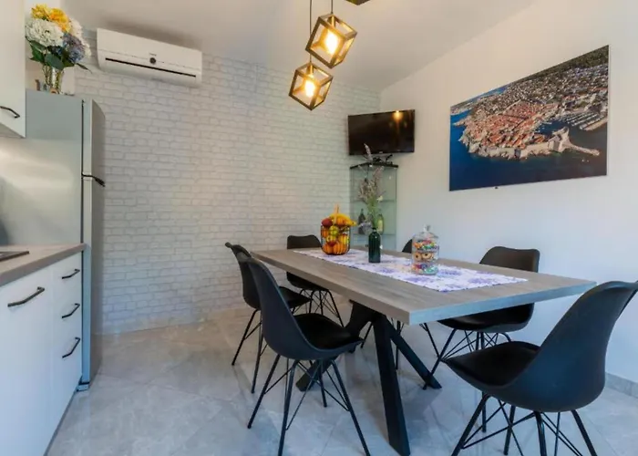 Villa Peaceful Ivona *