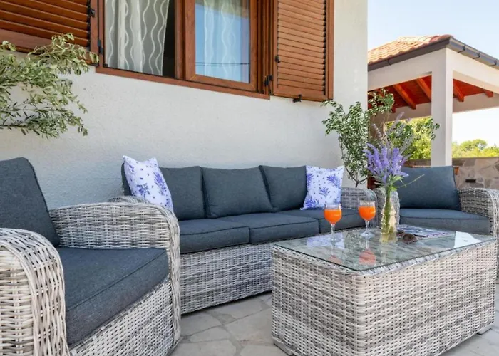 Villa Peaceful Ivona *